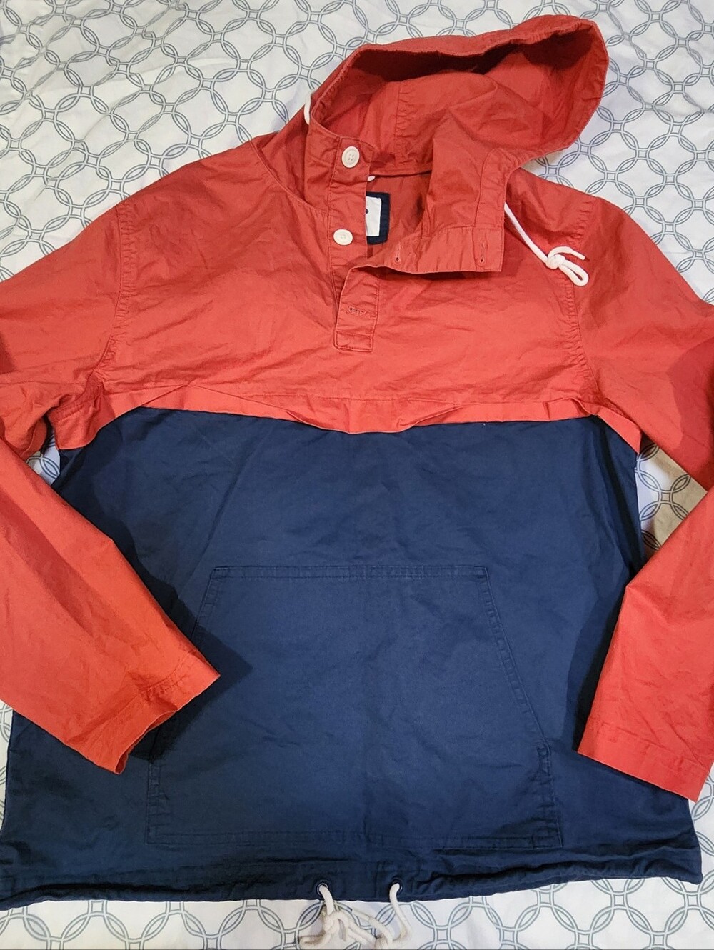 Men's Red and Navy Colorblock Pullover Jacket, OLD NAVY SZ M